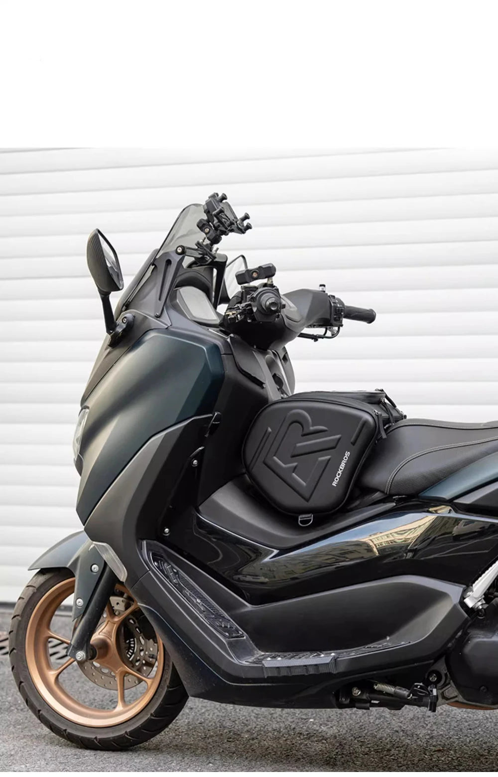 Sacoche chien moto (réservoir) - Helmetix SDP 562
